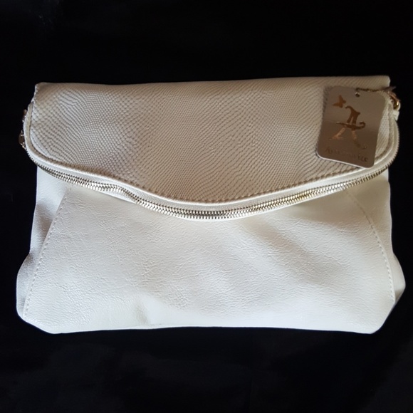 Accessorize Handbags - IVORY COLORED CLUTCH W/SHOULDER STRAP NWT